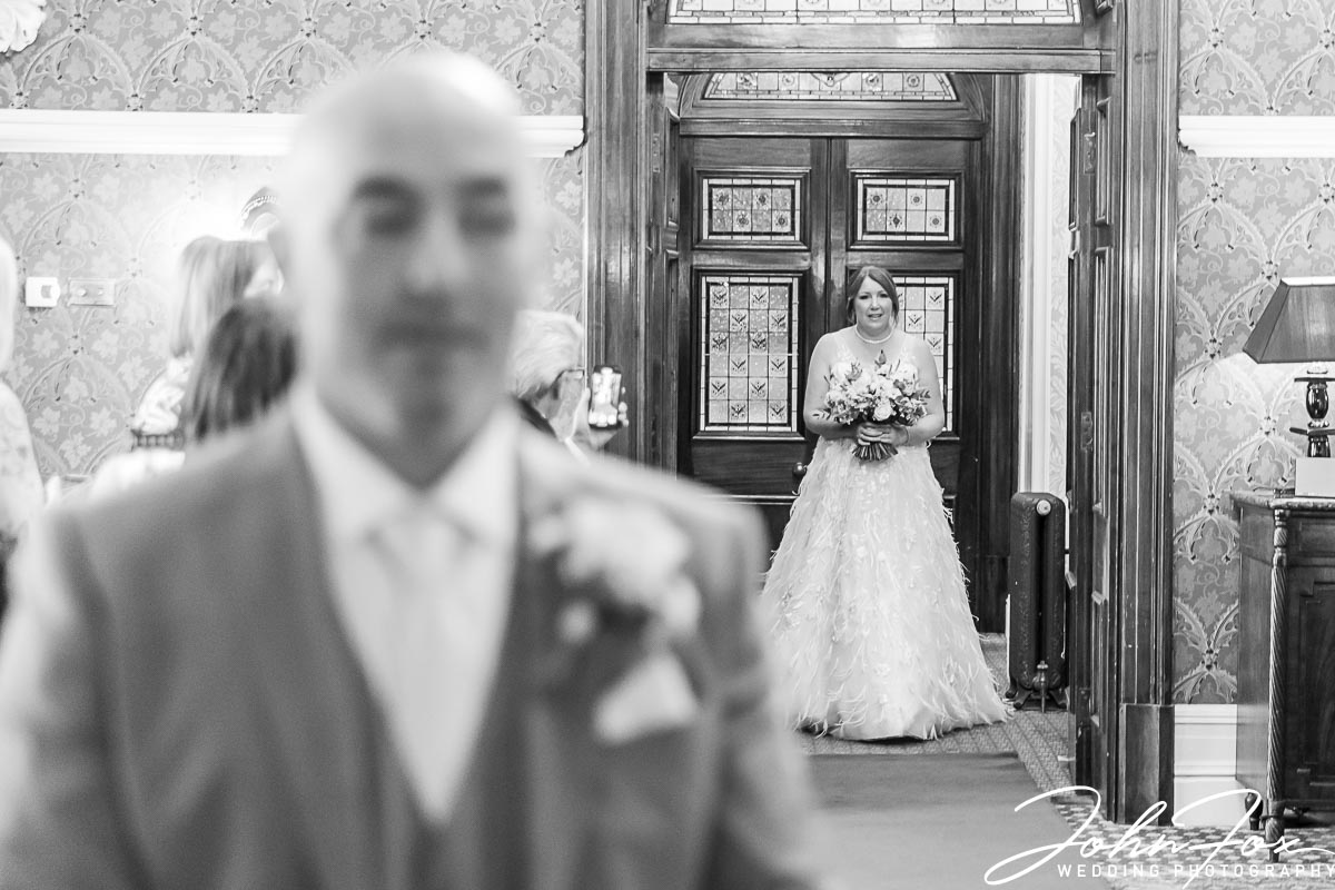 Natural Wedding photography Kilworth House Leicestershire