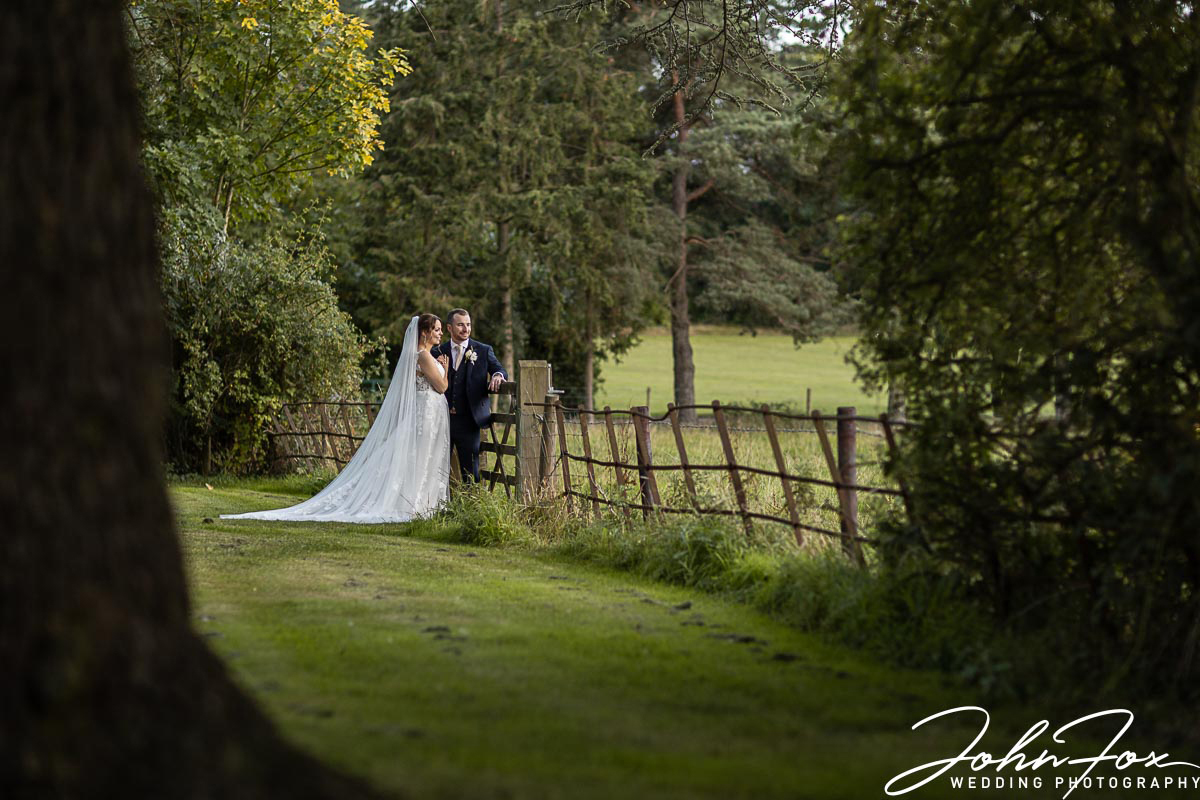 Natural Wedding photography Kilworth House Leicestershire