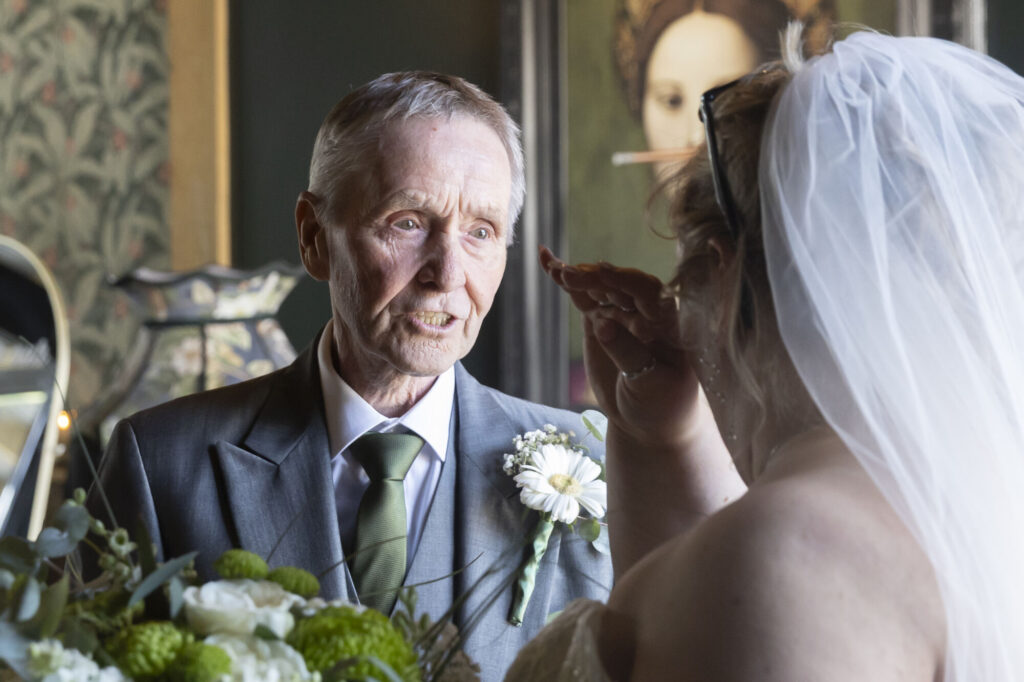 Jenna and Daniel's wedding at The Farmhouse at Redcoats in Hitchin Hertfordshire